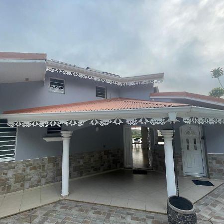 Les Appart Villa Sunbay Caraibes Avec Piscine Privative Vue Mer Et Montagne Le Francois Luaran gambar