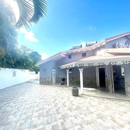 Les Appart Villa Sunbay Caraibes Avec Piscine Privative Vue Mer Et Montagne Le Francois Luaran gambar