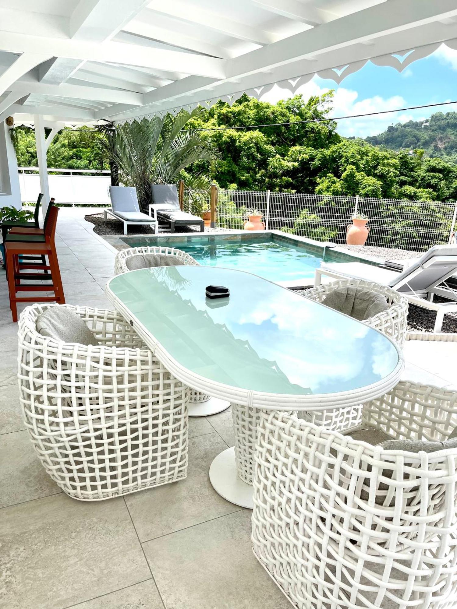 Les Appart Villa Sunbay Caraibes Avec Piscine Privative Vue Mer Et Montagne Le Francois Luaran gambar